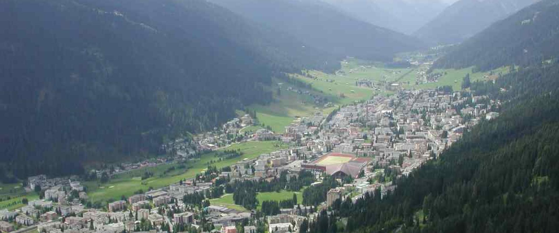 Luftbild Davos2